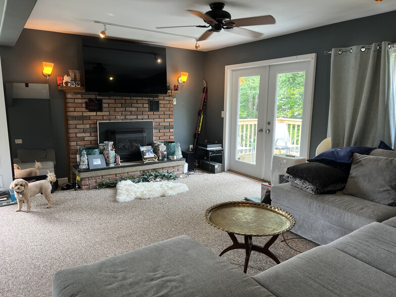 Living Room Furnished - 306 Heather Ln