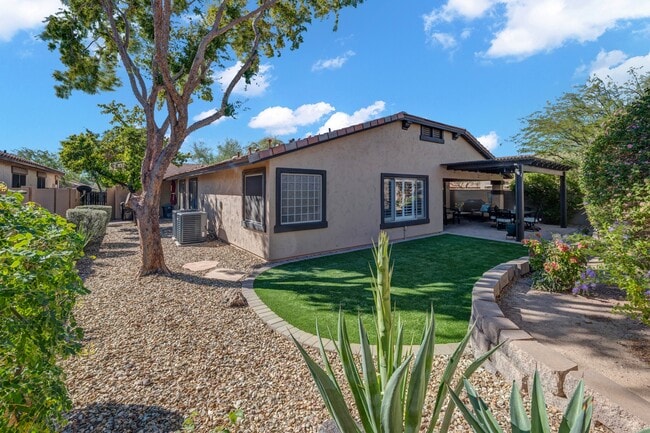 Building Photo - 3030 W Caravaggio Ln