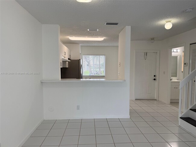 Building Photo - 17432 SW 140th Ct