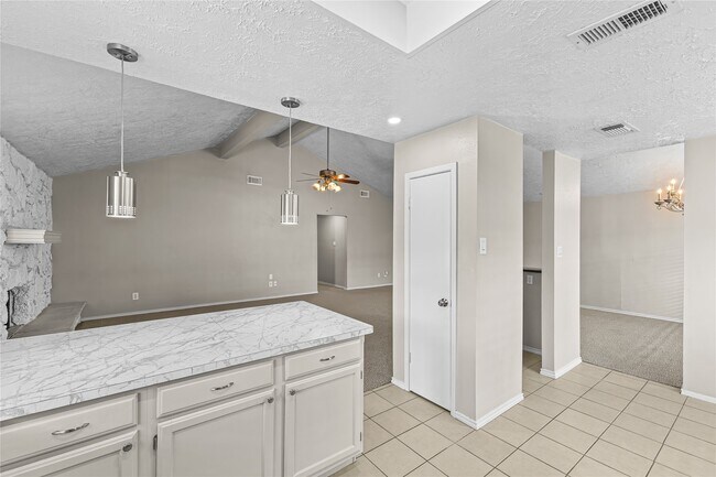 Building Photo - 8406 Windfall Ln