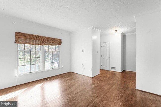 Building Photo - 5040 Southern Star Terrace