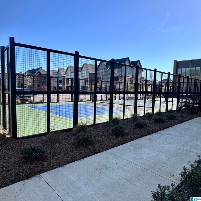 Building Photo - 4740 Arden Wy