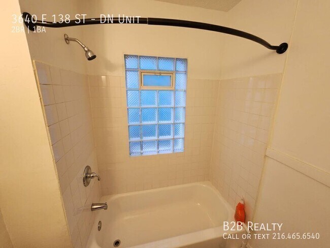 Building Photo - 3640 E 138th St