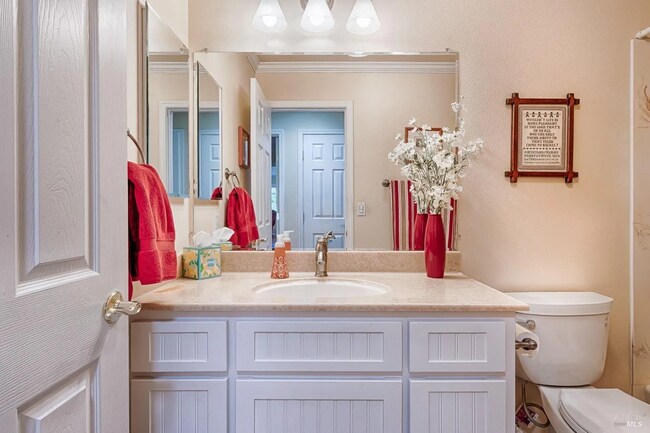 Building Photo - 7556 Oak Leaf Dr