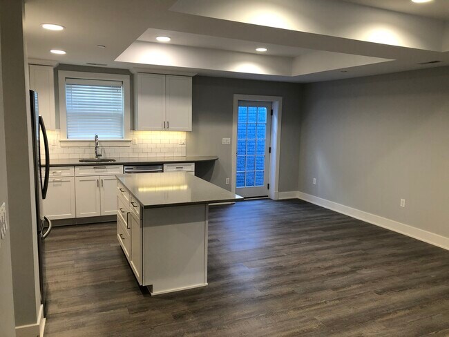 Building Photo - 4527 49th St NW