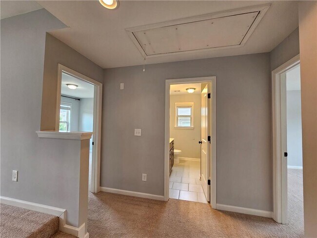 Building Photo - 3218 Leyden Ct