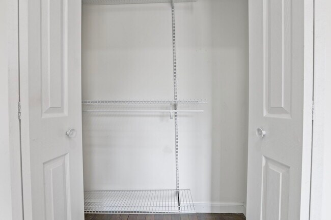 Building Photo - 187 Avondale Ave