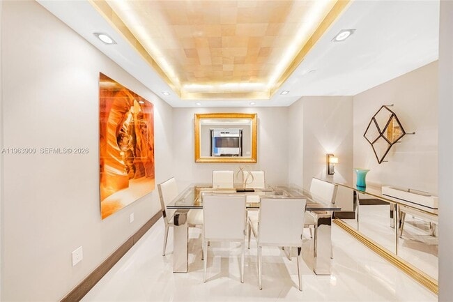 Building Photo - 2821 N Ocean Blvd