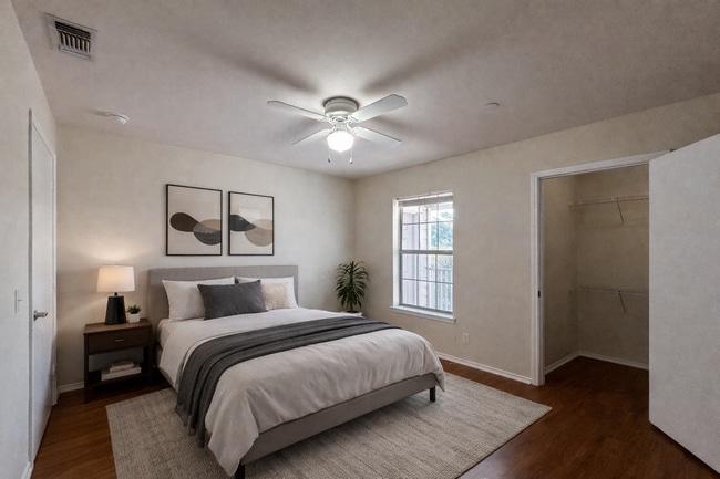 Building Photo - Centennial Apartments