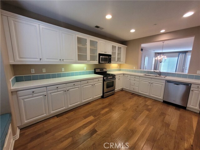 Building Photo - 4022 Sutton Ct