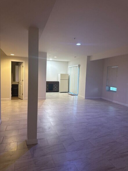 Building Photo - 7023 Sand Cherry Way