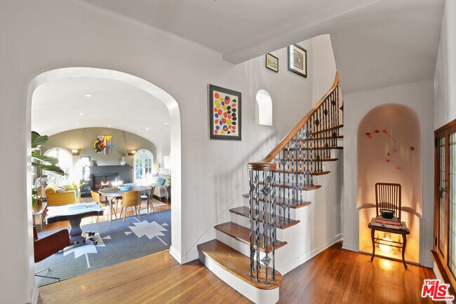 Building Photo - 6717 Whitley Terrace