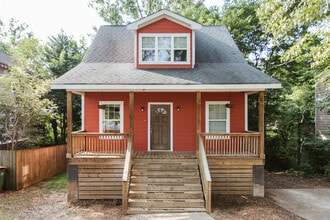 Building Photo - 275 Rosa Nell Howard St