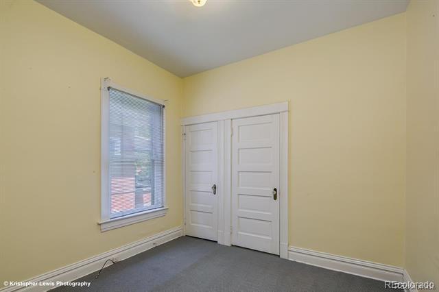 Building Photo - 245 S Corona St