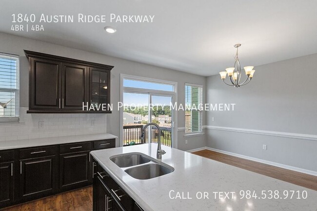 Building Photo - 1840 Austin Ridge Pky