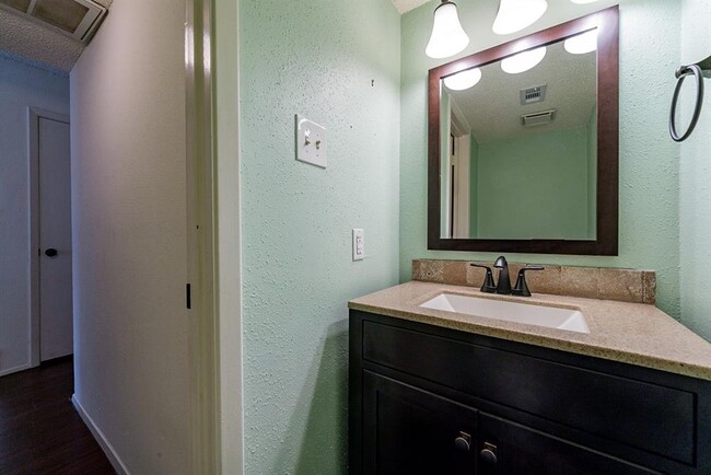 Clean Modern Bathrooms with washer and dryer included. - 13631 Garden Grove Ct