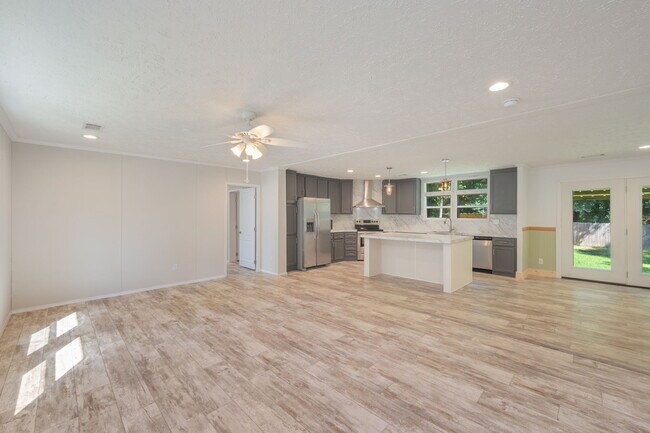 Building Photo - 6116 Arlon Ln