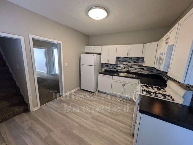 Building Photo - 3122 N 10th St