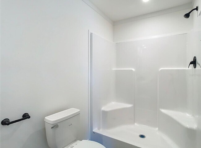 Building Photo - 55+ Brookridge 3/2 available now !Move in ...