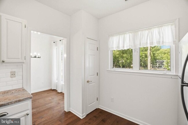 Building Photo - 638 Oakland Hills Dr