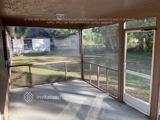 Building Photo - 1648 Raymore St NW