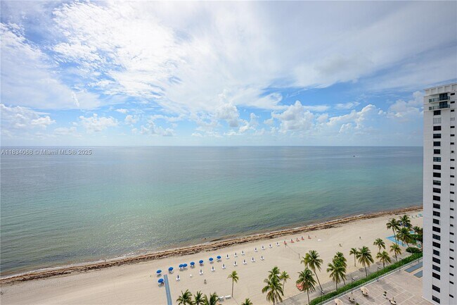 Building Photo - 2201 S Ocean Dr