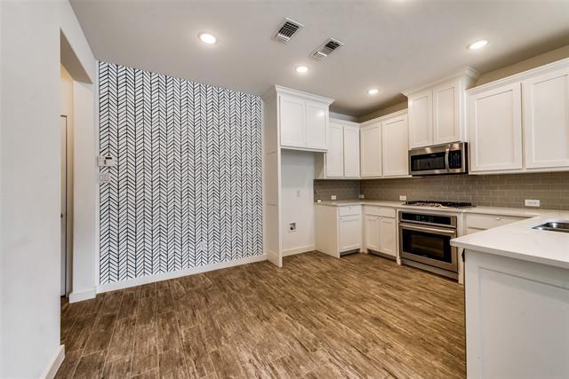 Building Photo - 1314 Casselberry Dr