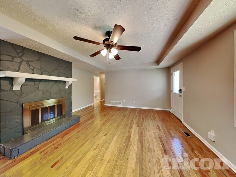 Building Photo - 3173 Rocky Point Ct