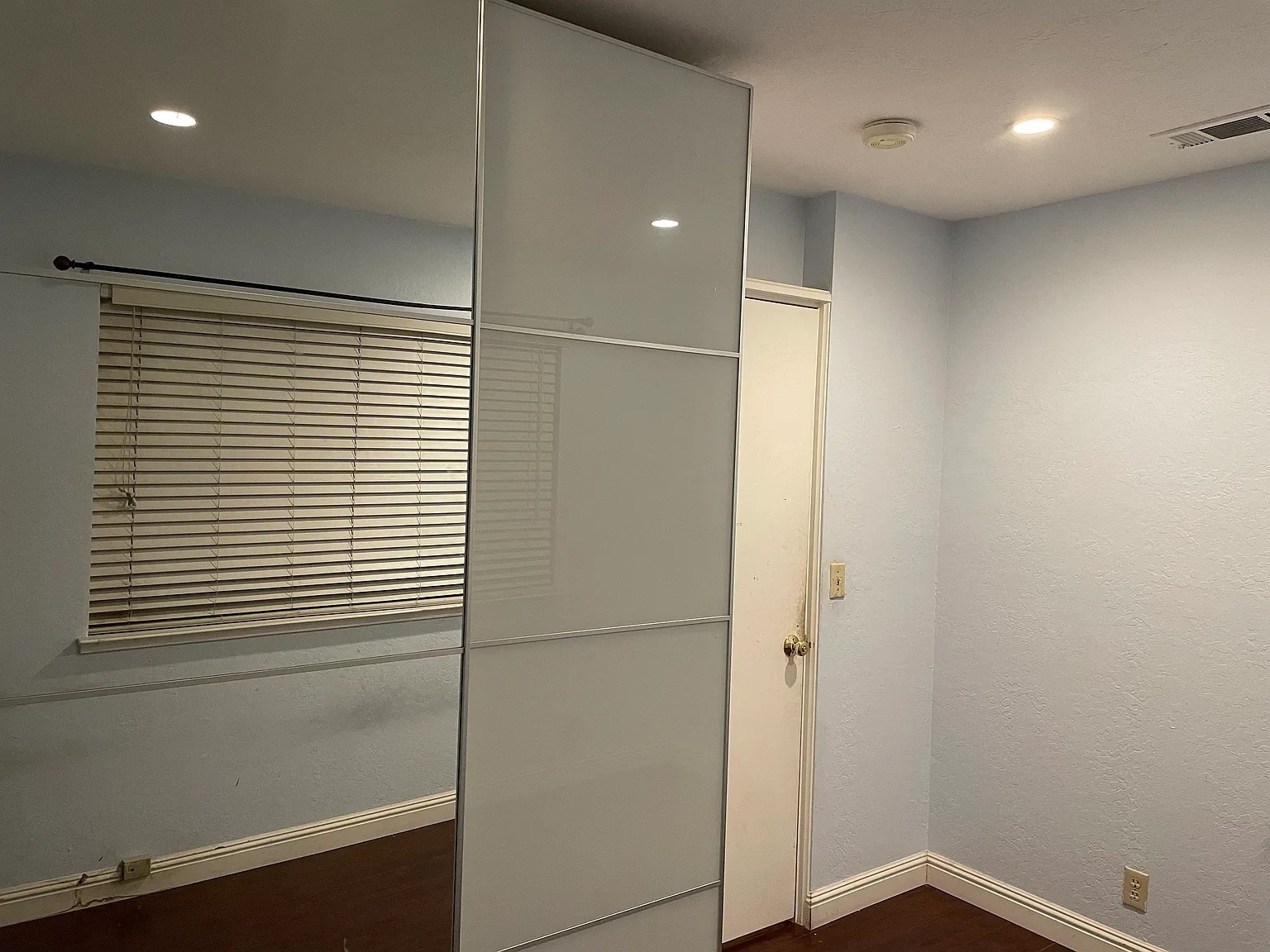 Building Photo - 22220 Homestead Rd