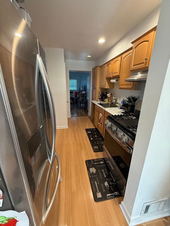 Building Photo - Charming Renovated Home for Rent