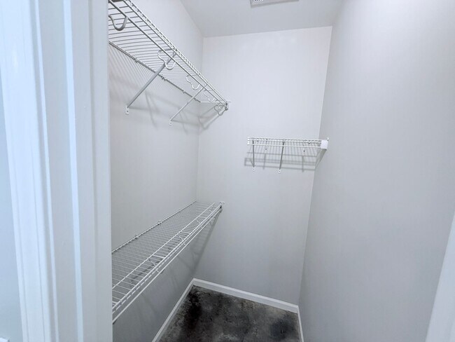 Building Photo - 145 MS-334