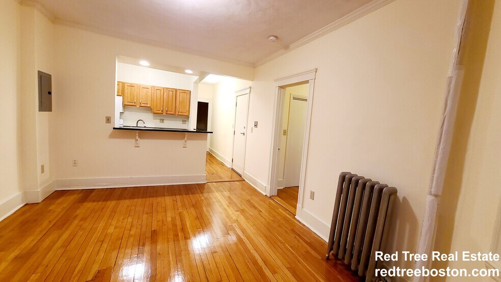 Building Photo - 51 Queensberry St