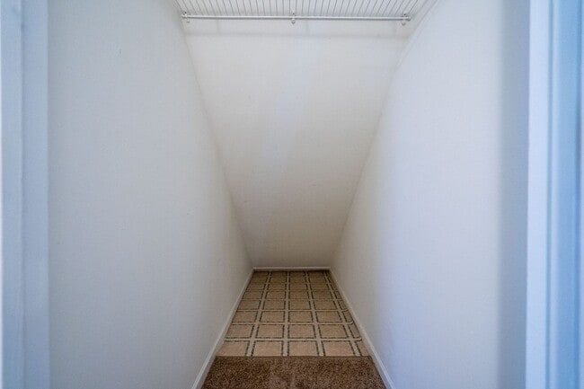 Building Photo - 1620-1622-1622 Juniper Dr