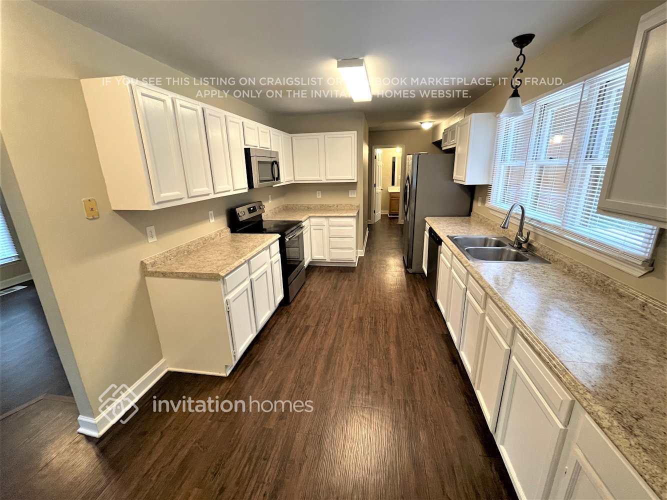 Building Photo - 11347 Mendora Dr