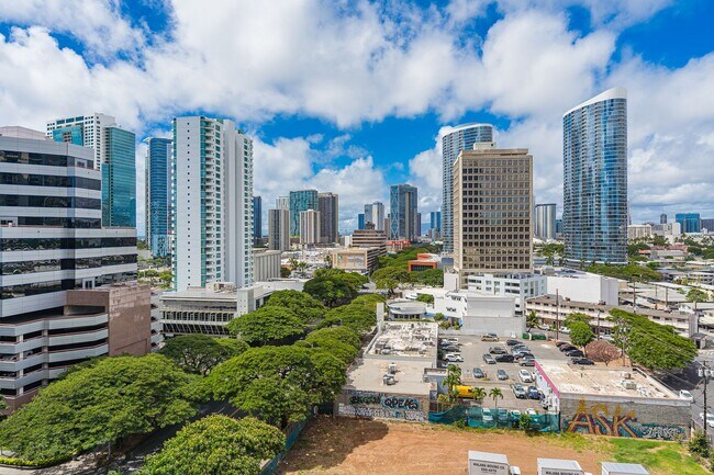 Building Photo - EV Station w/parking! Sky Ala Moana 1BR, 1BA, 2PKG, AC, W/D