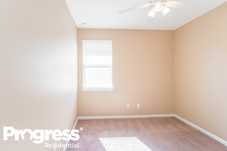 Building Photo - 4092 Ringneck Dr