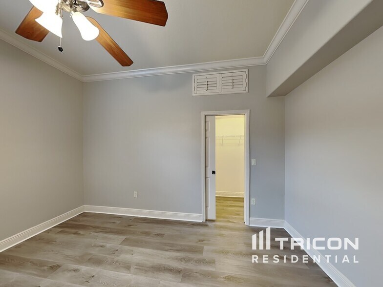 Building Photo - 2106 152nd Ct E