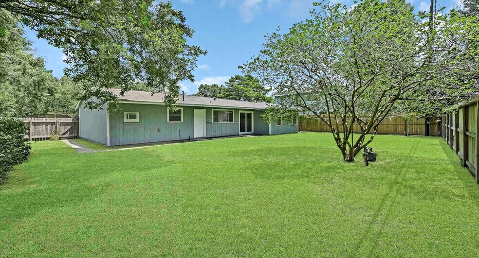 Building Photo - 5415 Carew St