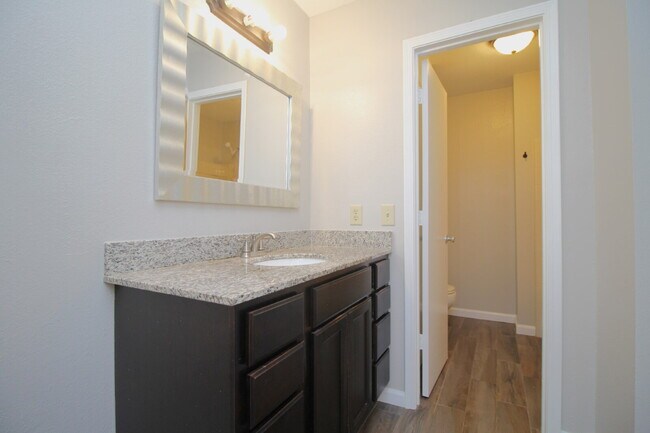 Building Photo - Option 2 (Lifestyle-Focused): Spacious & Stylish 3BR/2BA Home in Avondale Near NAS Pensacola | Va...