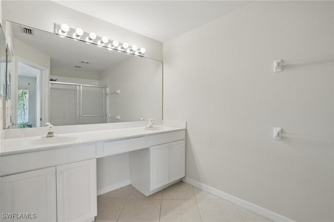 Building Photo - 8310 Village Edge Cir