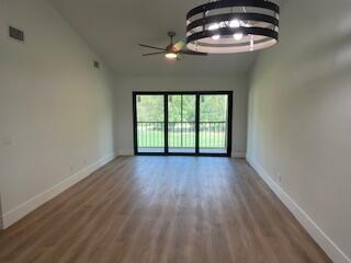 Building Photo - 102 Pinecrest Cir