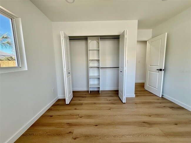 Building Photo - 3930 E Eden Roc Cir