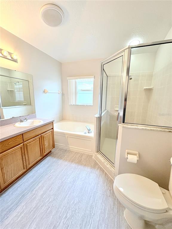 Building Photo - 4722 Roundview Ct