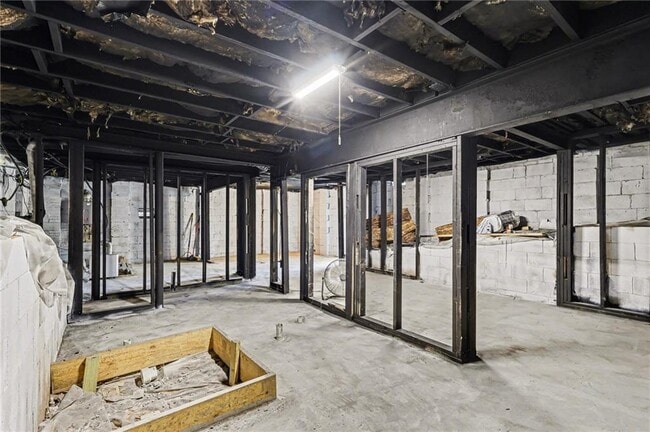 Building Photo - 1201 Walker Dr