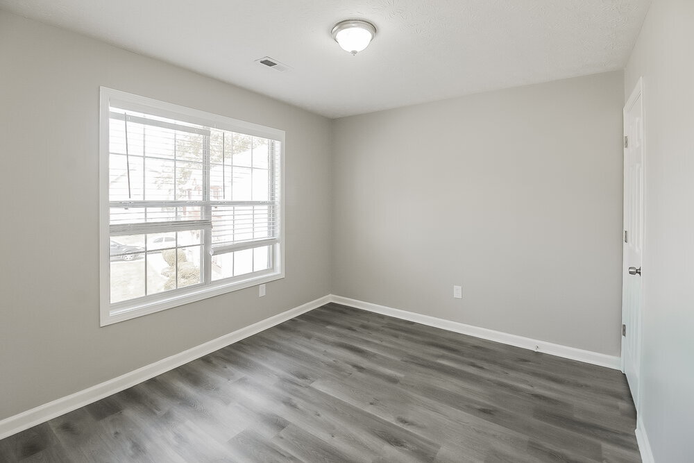 Building Photo - 330 Derby Dr