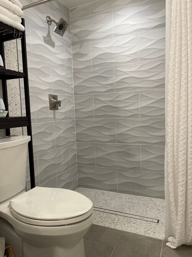 Building Photo - 1 Bedroom Condo in Vero Beach