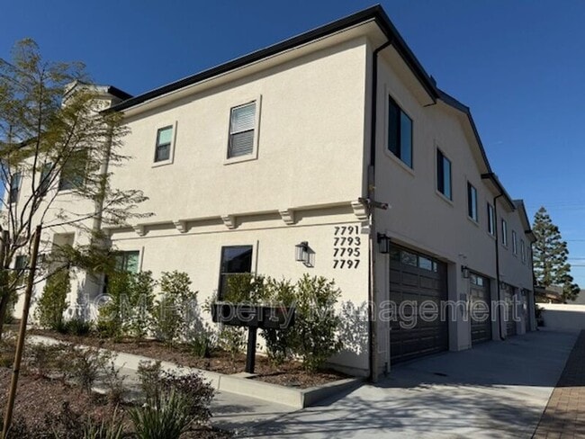 Building Photo - 7795 15th St