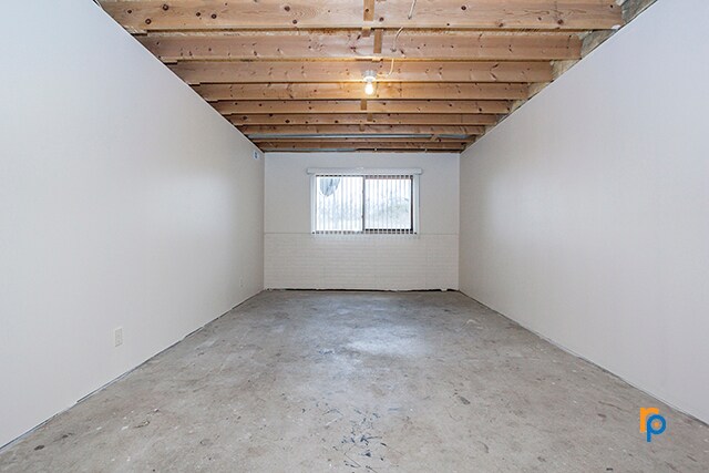 Building Photo - 3445 Portia St