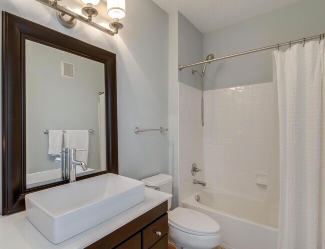 Primary Photo - 12160 Abington Hall Pl