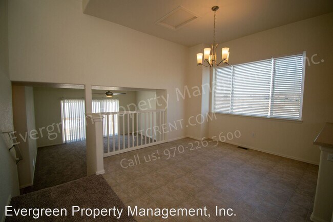 Building Photo - 4 br, 2.5 bath House - 1709 102nd Ave